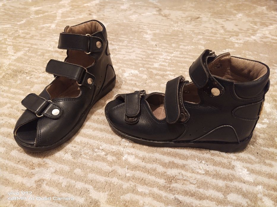 Ортопедический обувь