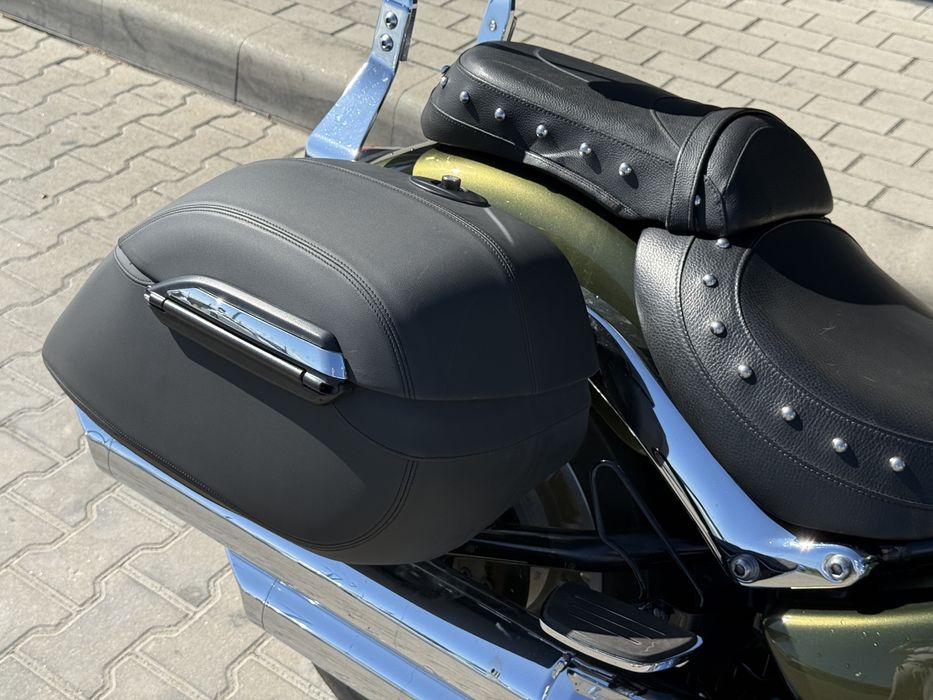 Suzuki Boulevard C109RT VLR1800