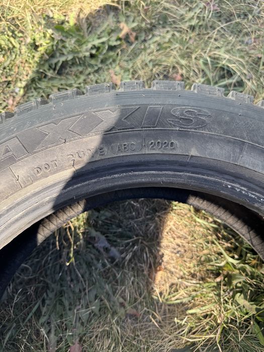 Зимние шины Maxxis 225/55 R18