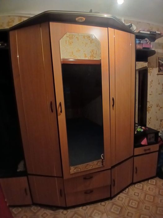 Шкаф для одежды