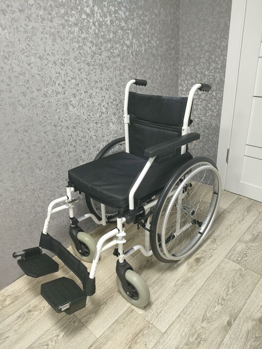 Инвалидная коляска 042 DOS ORTOPEDIA