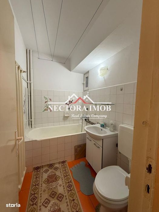 NECTORA IMOB-Apartament 2 camere, Central, Etaj 2, Mobilat/Utilat