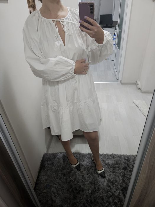 Rochie noua H&M , mar M