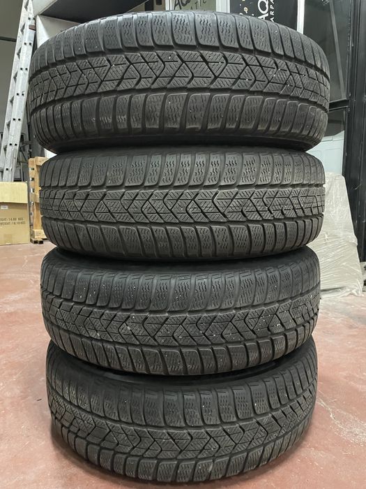 Roti iarna Bmw X1 F48 / X2 F39 / 205 60 17 Pirelli