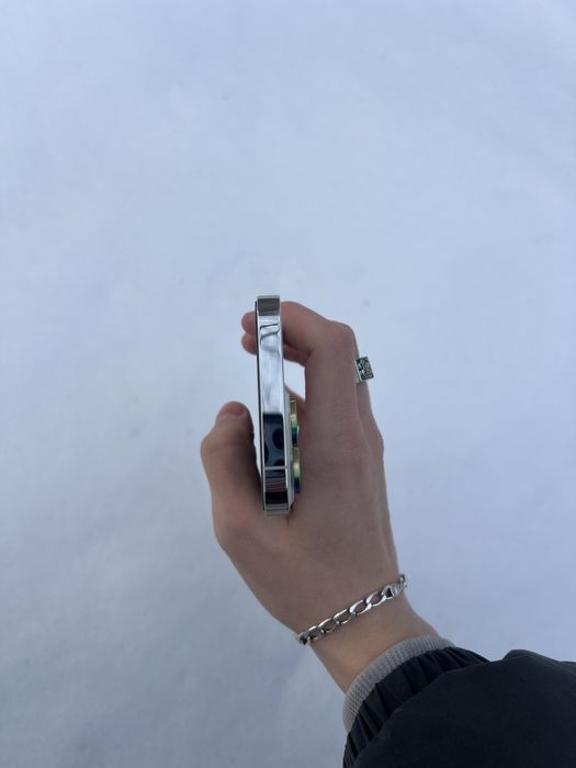 Продам iPhone 13 pro 512gb