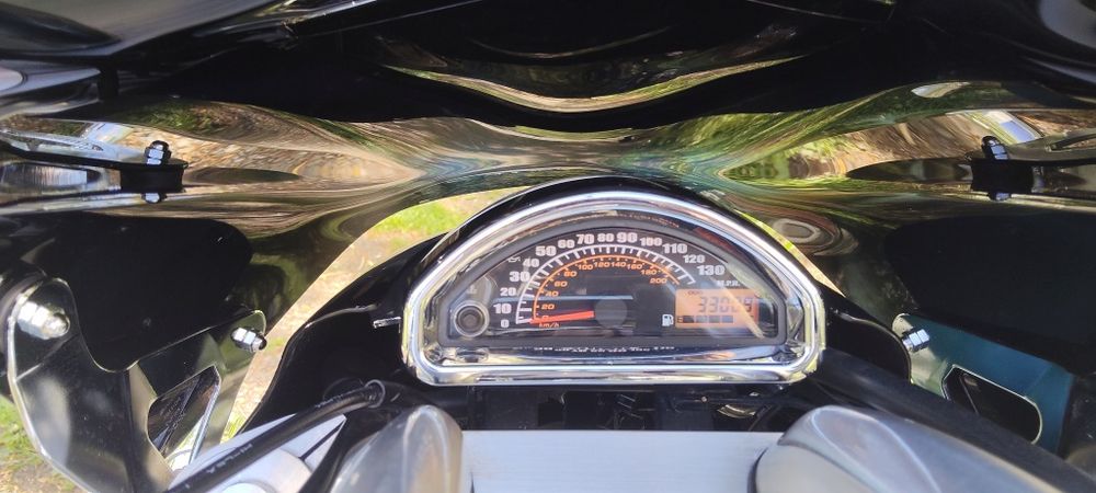 Suzuki boulevard m90