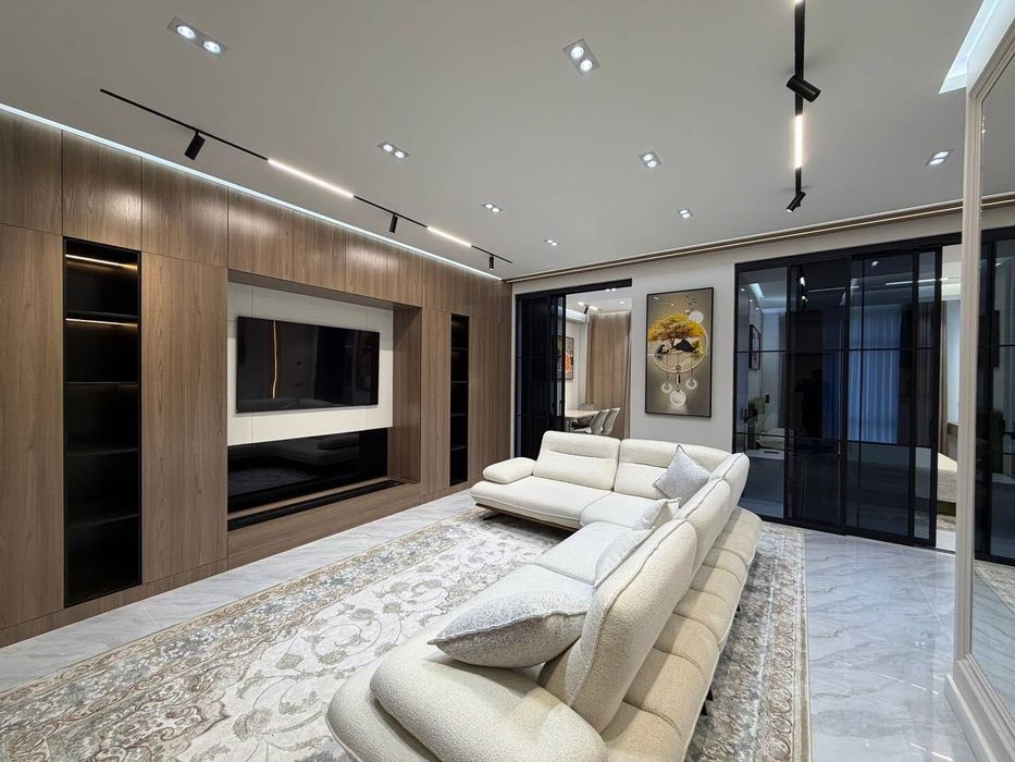 Yakkasaroy city mall Продается 3 комнатная квартира ремонт Яккасарай