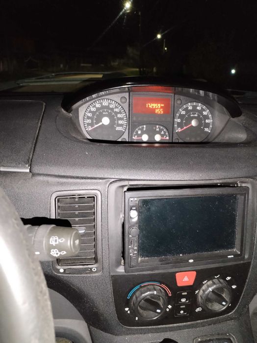 Vand Fiat Idea pret 4000 lei! An 2006  173000km