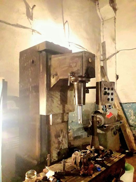 Фрезерный станок