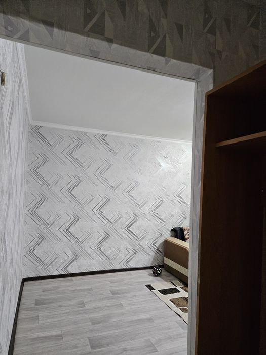 Сдам 2х комн квартиру