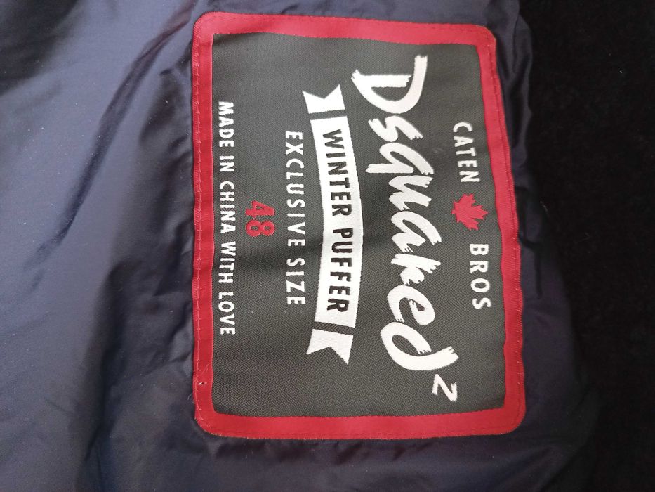 Geacă de iarna Dsquared2 originală