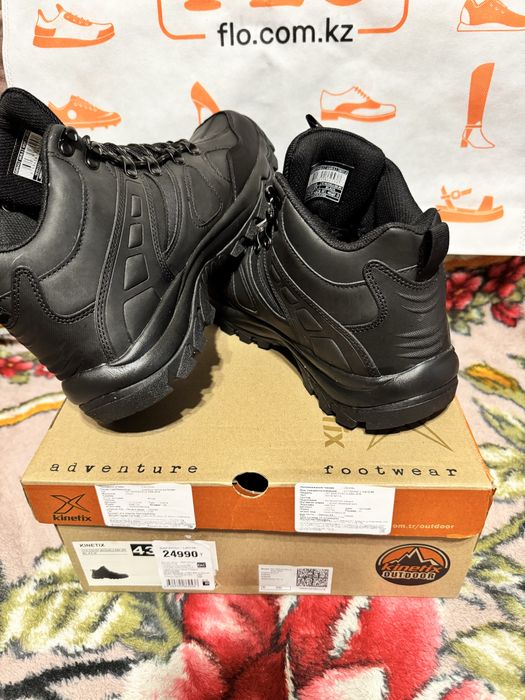 Ботинки. Flo. Kinetix. 42-42,5 р. Новые.