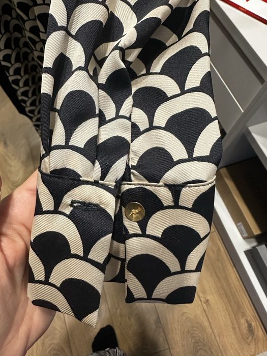 Продам платье как новое