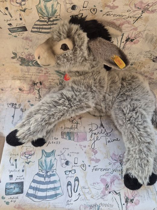 Разнообразни играчки Steiff