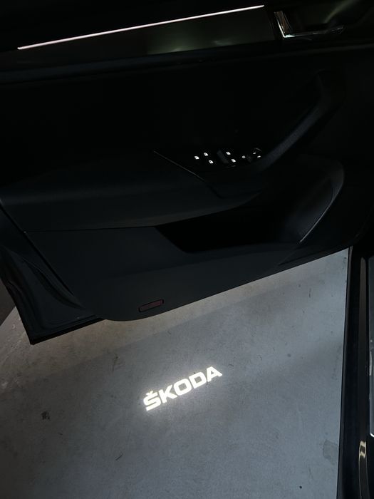 SKODA KAROQ 2.0 D / 2021 / DSG / TOP