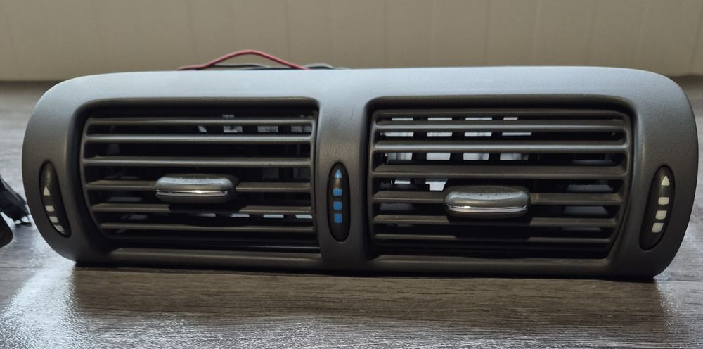 Въздуховоди с подсведка мерцедес w203 2004г
