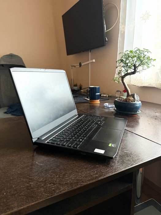 Laptop Lenovo Gaming Nvidia RTX