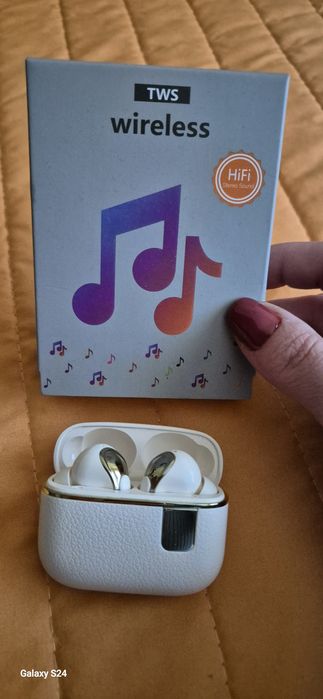 Bluetooth  слушалки