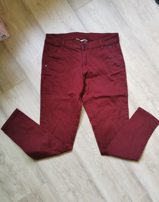 Pantaloni skinny roșu burgund  C&A