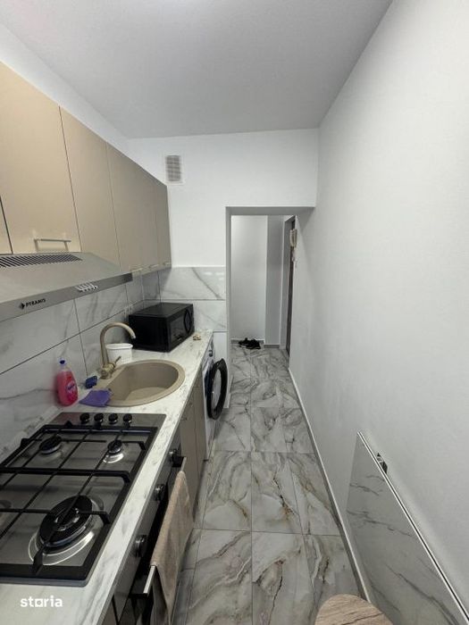 Apartament 2 camere, 39 mp, zona Craiovita Noua-Racheta
