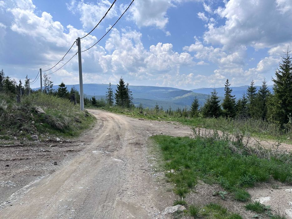 Vand teren la Buscat, Baisoara, aproape de partie.