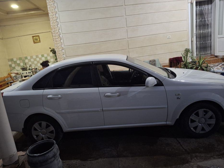 Ласетти шевролет