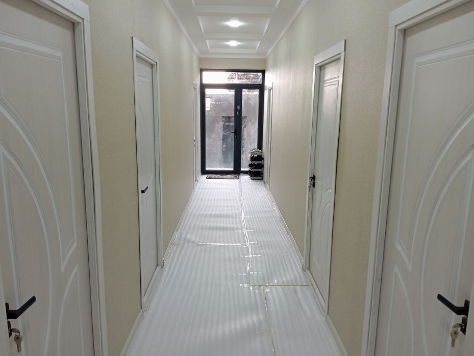 M.Fozilovda hovli sotiladi