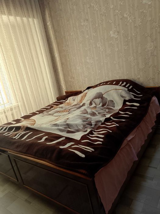 Кровать двухспальная