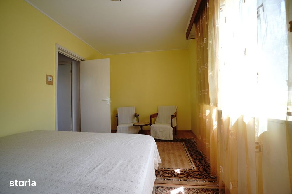Vanzare apartament 2 camere zona Neptun, 54 mp, liber la vanzare