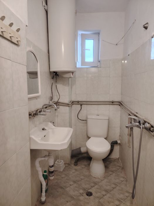 Етаж от къща кв. Галата+1 /2 от дворно място 420кв.м