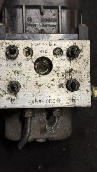 ABS Модул / АБС Помпа / Toyota / Ayris /