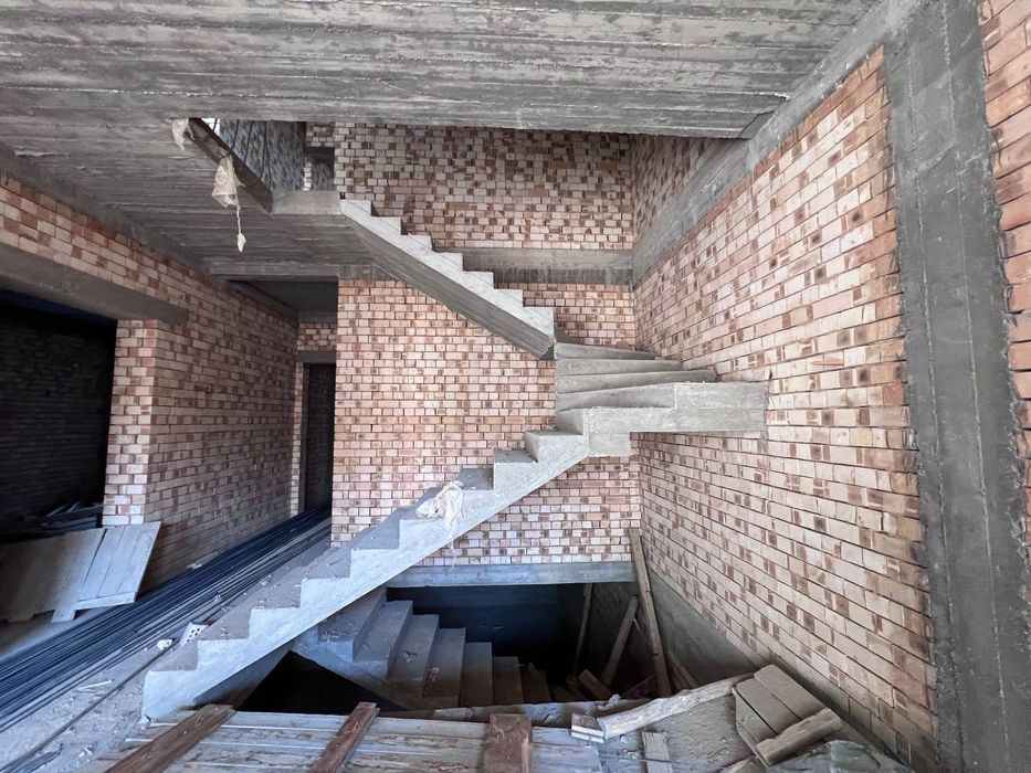 Уй курамиз.20 йиллик стаж бор