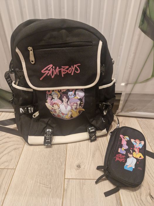 Ghiozdan nou- Saja Boys Kpop