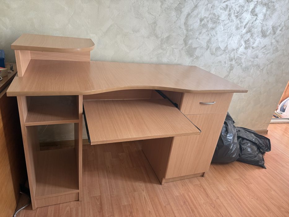 Birou , stare excelenta