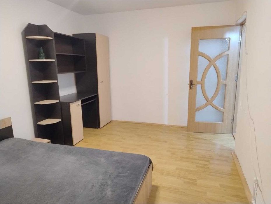 Închiriez garsonieră Mărăței