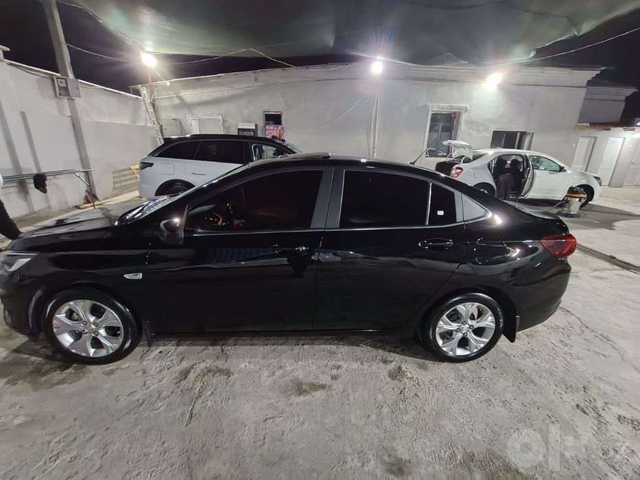 Chevrolet Onix premier 2