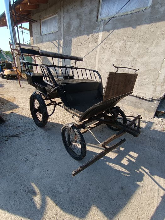 Tractorașe, trăsură , șareta ,sanie