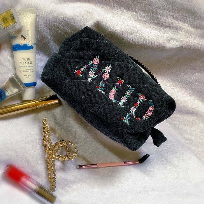 Косметичка с вышивкой
