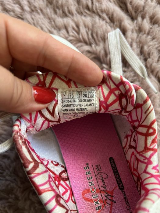 Adidasi Skechers albi cu platforma copii