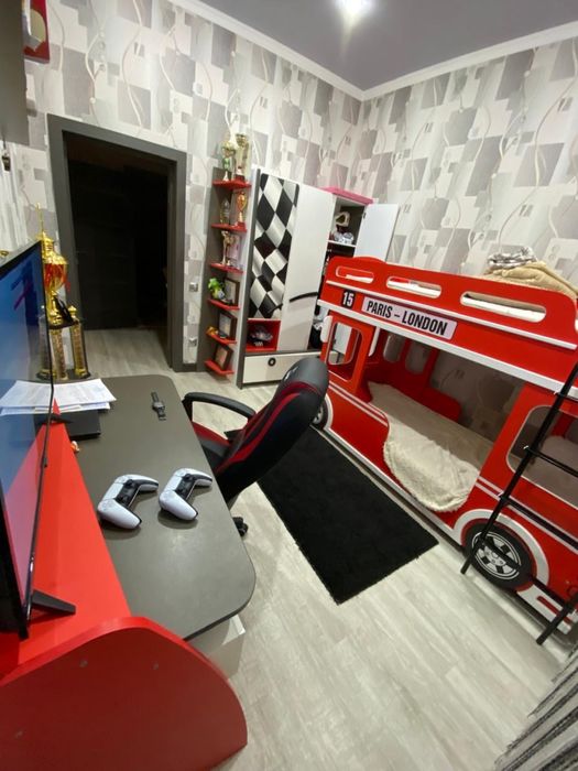 Продам детскую мебель