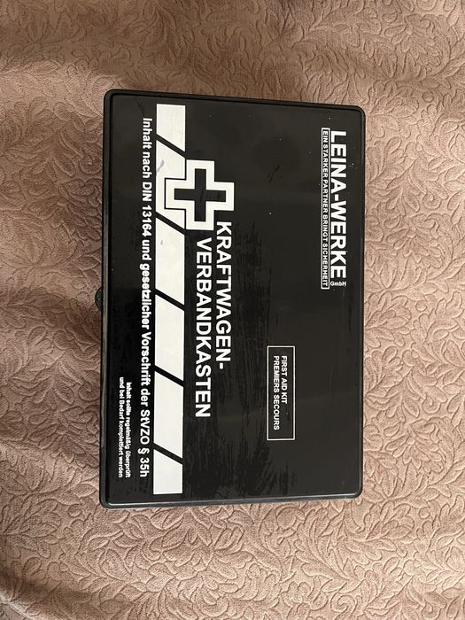 Аптечка для автомобиля оригинальная  для машины 100%