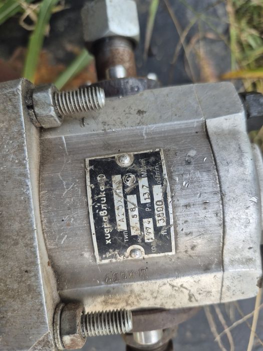 Трифазна цепачка за дърва