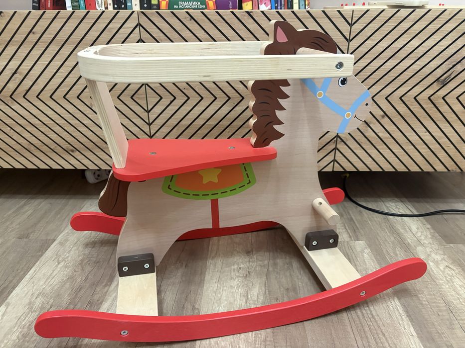 Дървена люлка конче кон