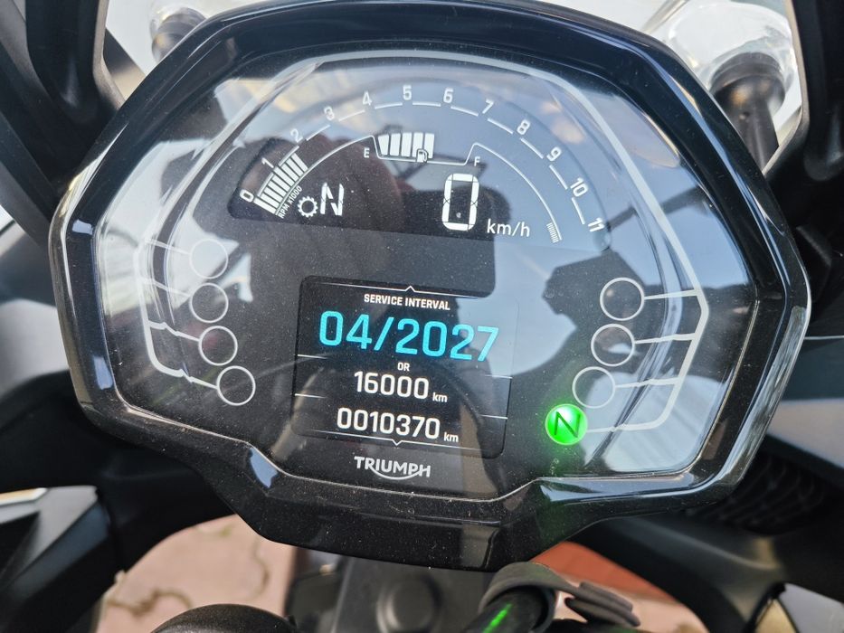 Triumph Tiger Sport 660 (2024) – 81 CP – Alb Perlat – Full Accesorizată