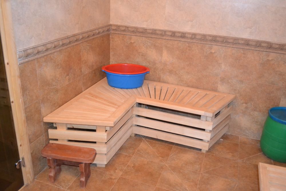 Изготовление и Рестоврация лестниц