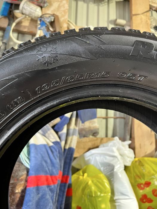 195/65 R15 зима.