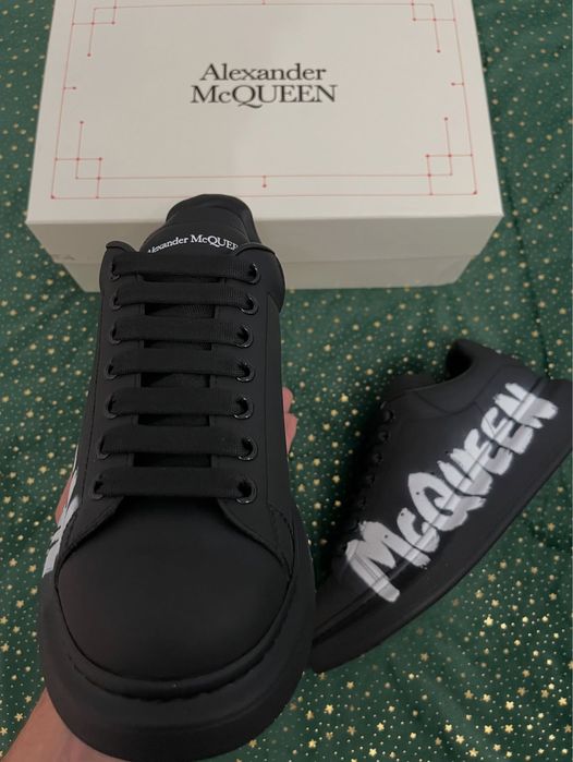 Alexander Mcqueen Graffiti
