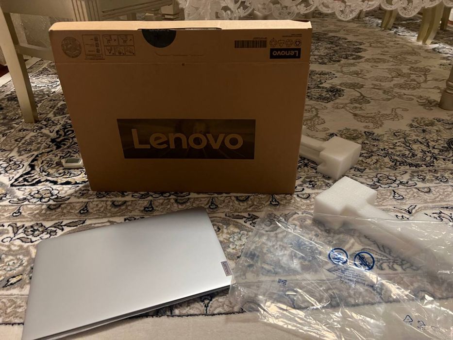 Lenova Ideapad 1 series 8/256gb