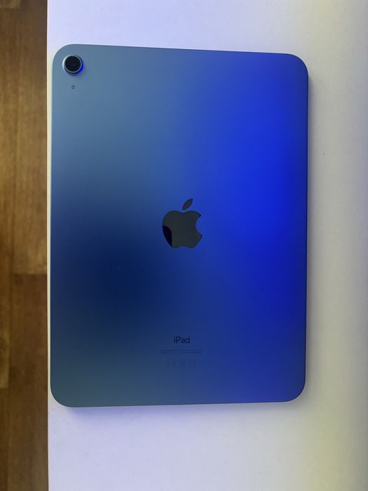 Планшет Apple iPad 10th Gen