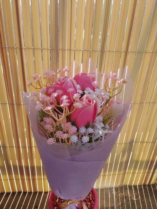 !!!ПРОМОЦИЯ!!!при покупка на чанта с цветя подарък букет!! Вечни цветя